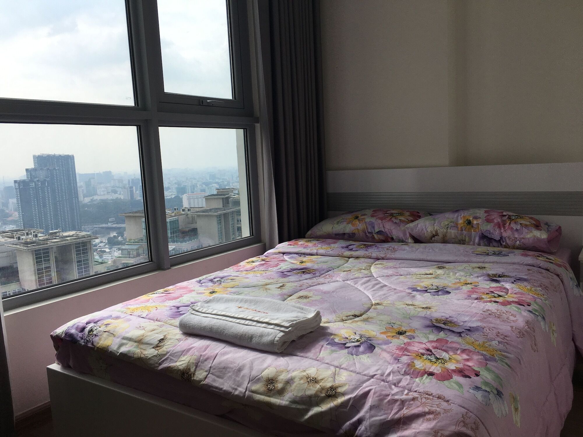 Luxury Apartment Vinhomes ホーチミン市 エクステリア 写真